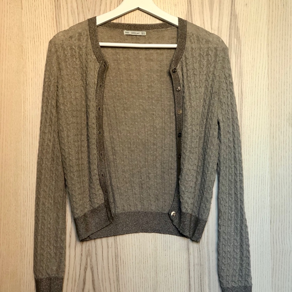 ZARA Cardigan tan, button closure